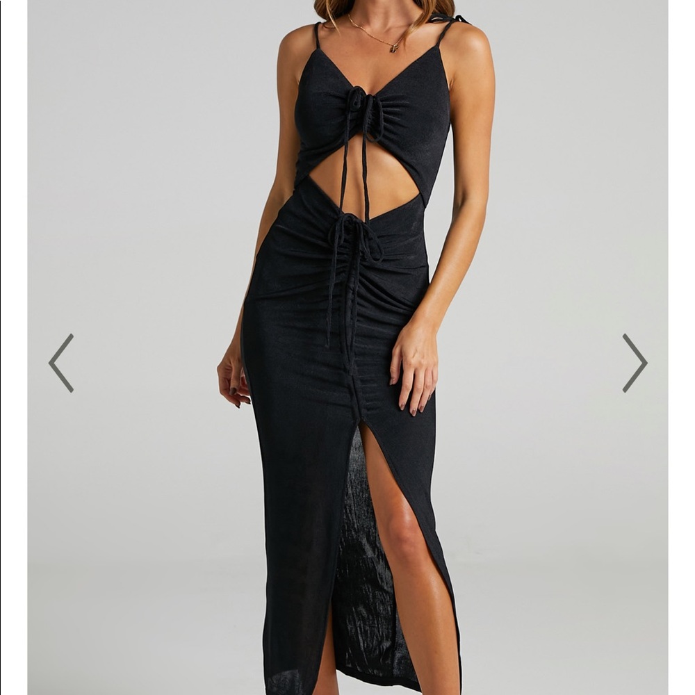 Showpow Ruched Midi Dress